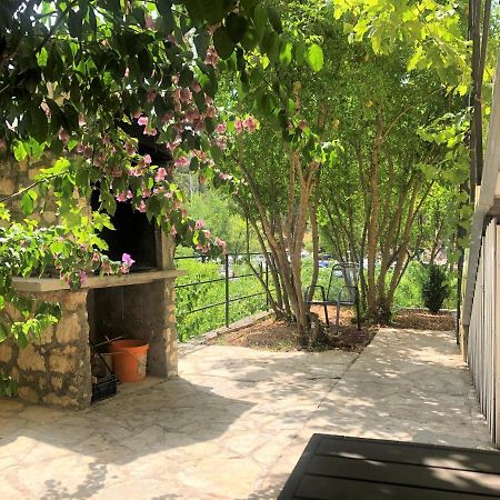 Apartments & Rooms Formenti Skradin Luaran gambar