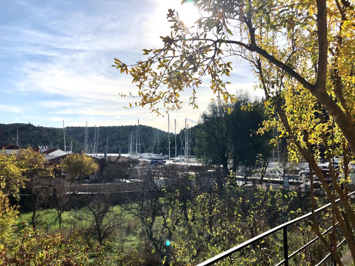 Apartments & Rooms Formenti Skradin Luaran gambar