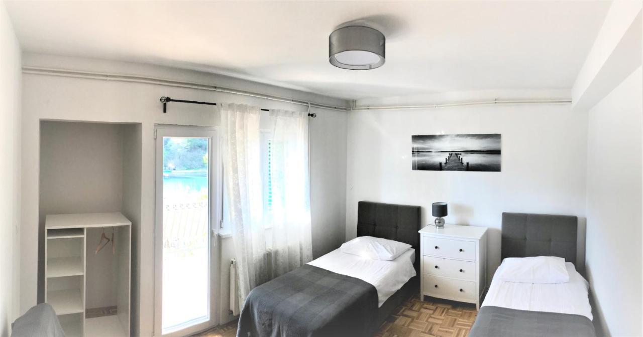 Apartments & Rooms Formenti Skradin Luaran gambar