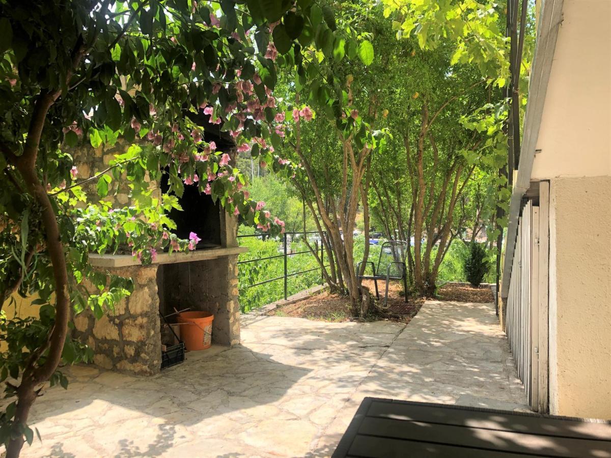 Apartments & Rooms Formenti Skradin Luaran gambar
