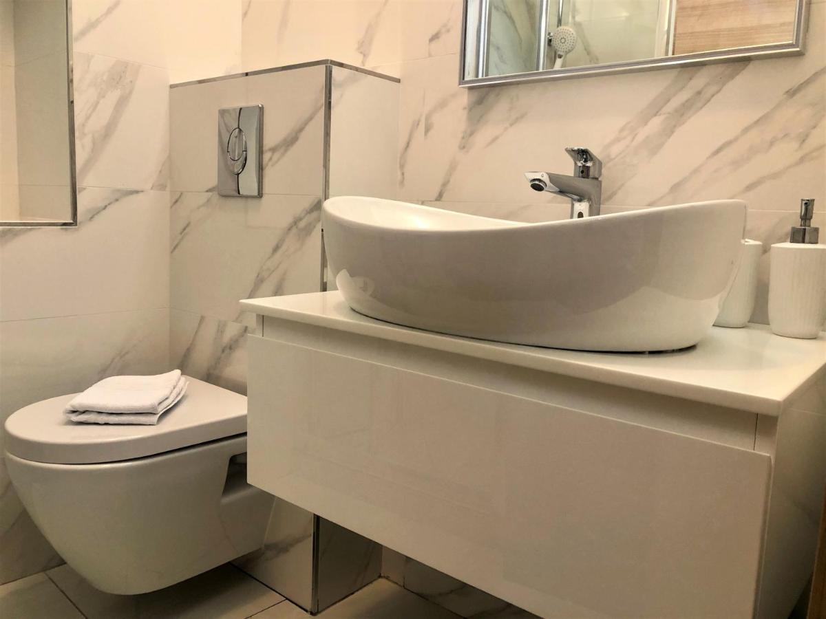 Apartments & Rooms Formenti Skradin Luaran gambar