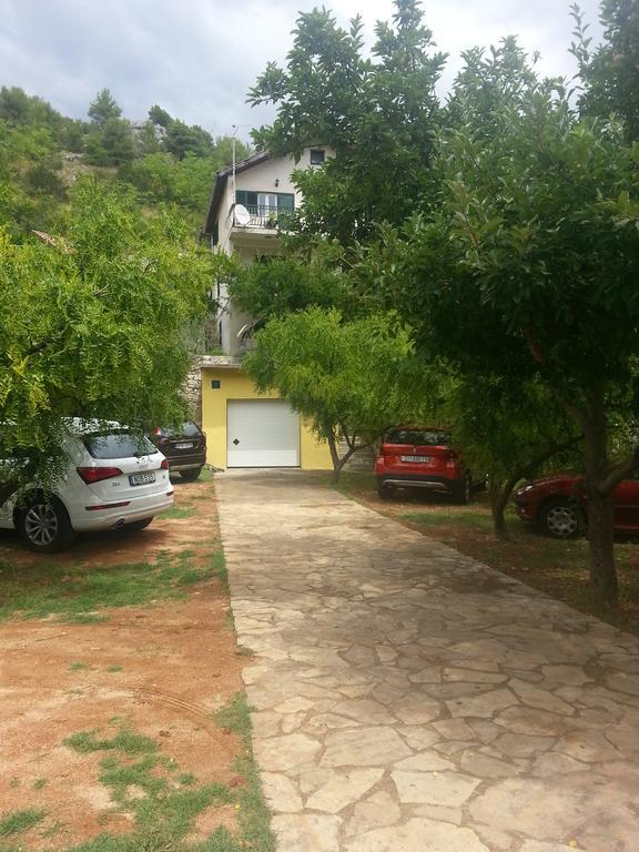 Apartments & Rooms Formenti Skradin Luaran gambar
