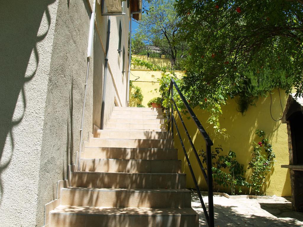 Apartments & Rooms Formenti Skradin Luaran gambar